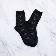Load image into Gallery viewer, Women's Vintage Rose & Heart Casual Socks
