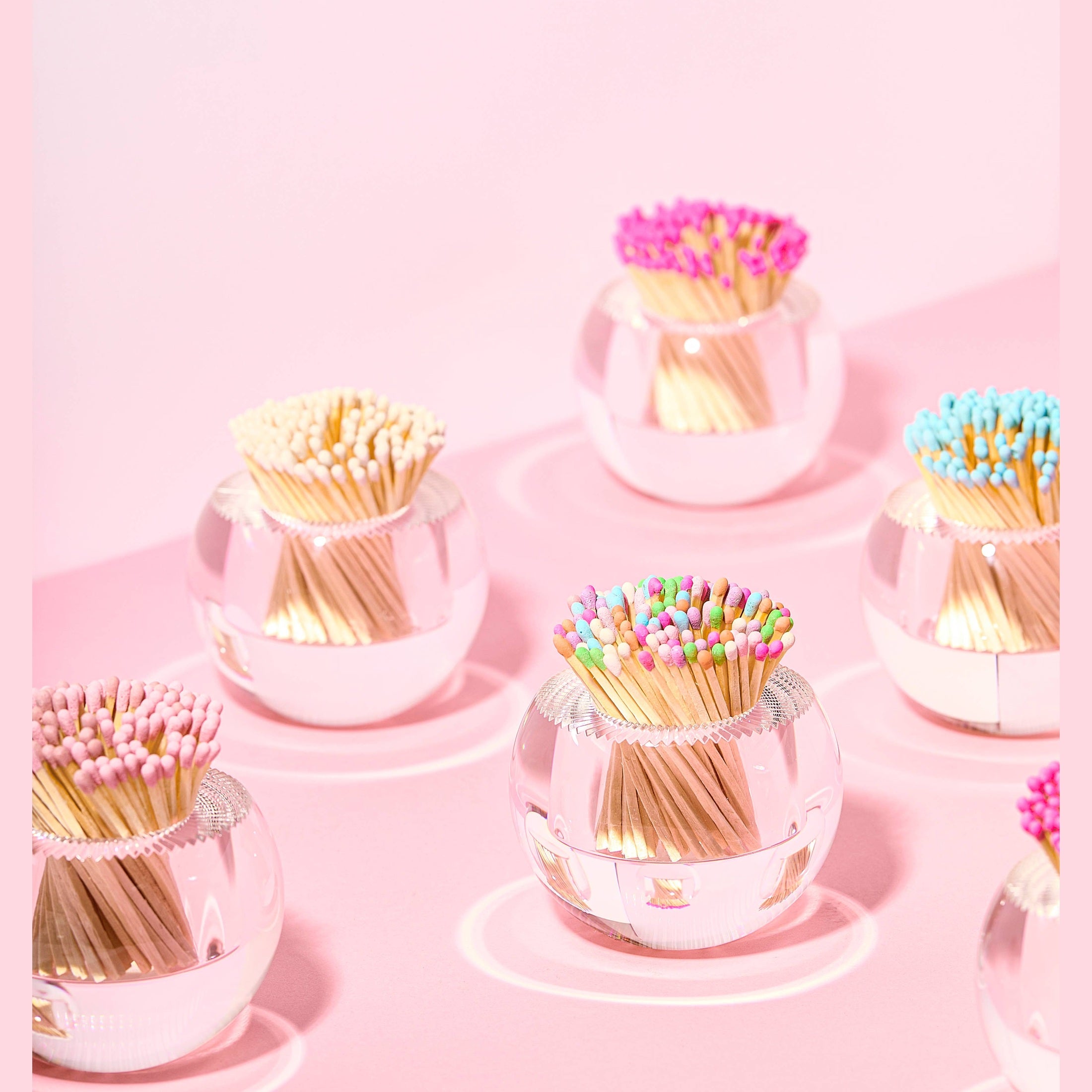 Round Match Striker - Confetti Matches