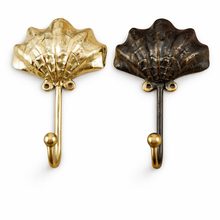 Load image into Gallery viewer, Brass Shell Wall Hook – Antique Coastal Bathroom Towel & Robe Hanger