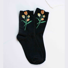 Load image into Gallery viewer, Tulip Bloom Cotton Blend Socks