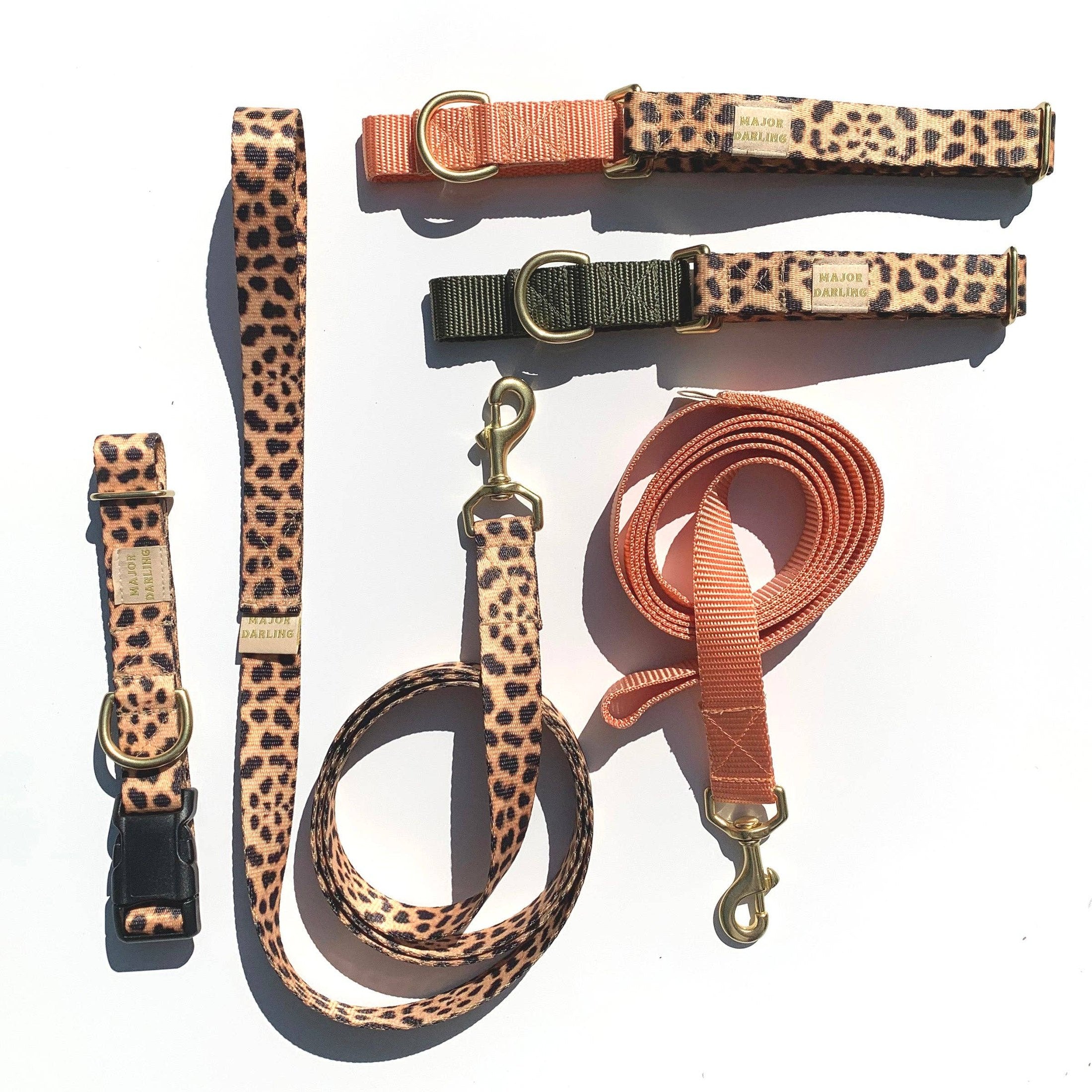 Martingale Collar / Leopard + Peach