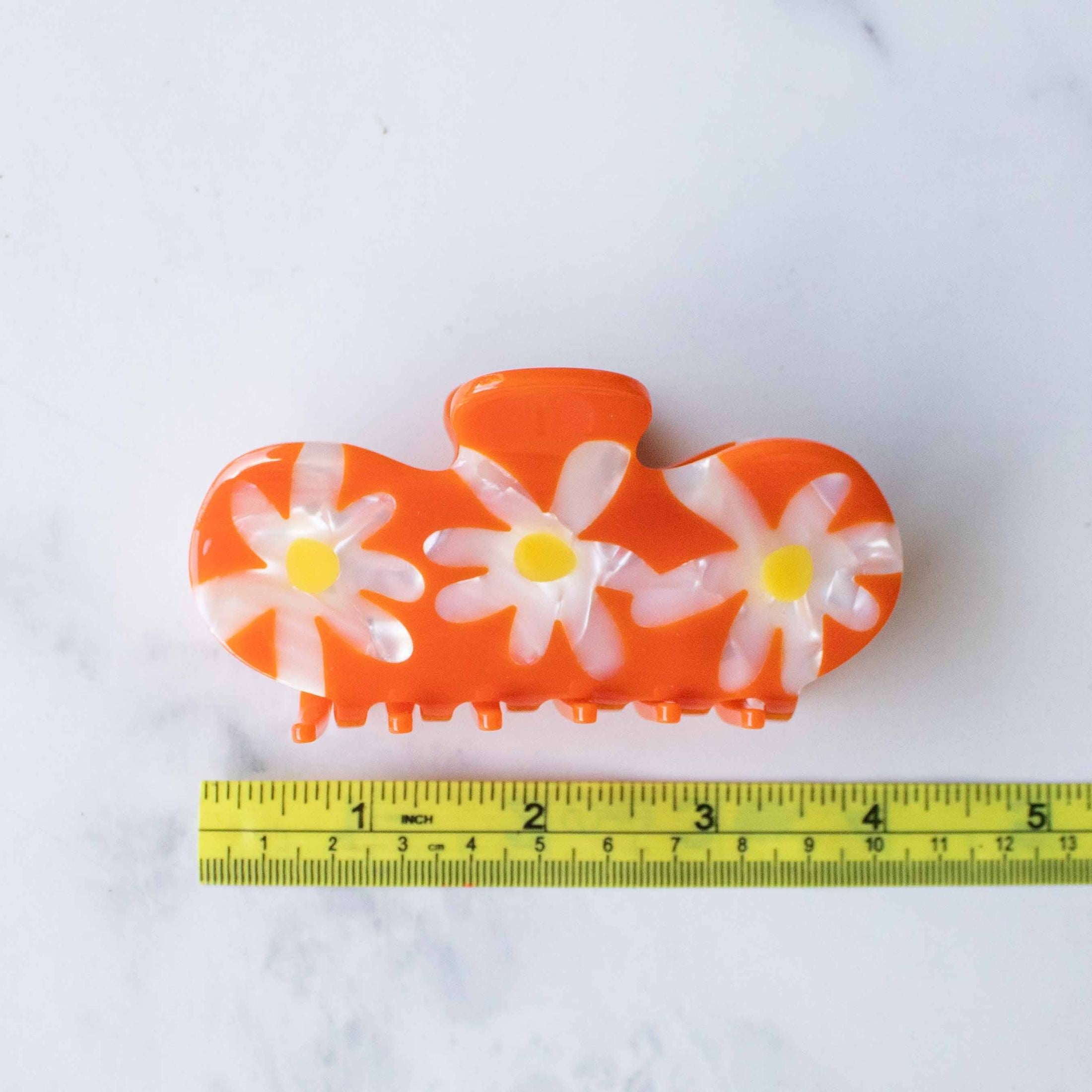 Eco Daisy Flower Curved Hair Claw Clip
