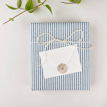 Load image into Gallery viewer, Garden rose stem mini enclosure notecard