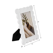 Load image into Gallery viewer, Photo Frame - Resin with Decorative Scalloped Edge