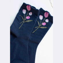 Load image into Gallery viewer, Tulip Bloom Cotton Blend Socks