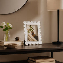 Load image into Gallery viewer, Photo Frame - Resin with Decorative Scalloped Edge