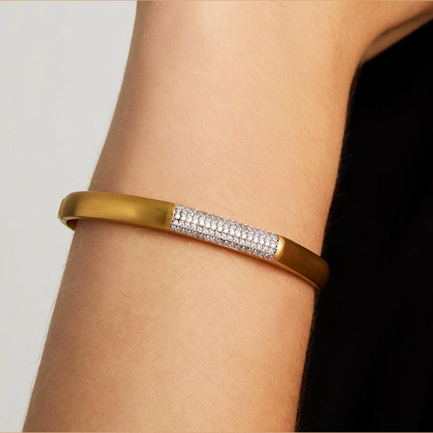 Dean Davidson - Juliette Pavé Bangle