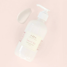 Load image into Gallery viewer, Sweet Tea 2 PC Harvest Basket - Shea Butter Soap 6 oz. and Hand Cream 2 fl. oz.