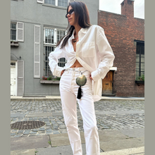 Load image into Gallery viewer, The Invisibles - Tahitian Mother of Pearl Shell Pendant