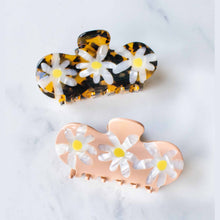 Load image into Gallery viewer, Eco Daisy Flower Curved Hair Claw Clip