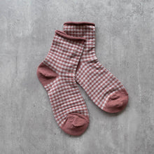 Load image into Gallery viewer, Picnic Mid Crew Socks