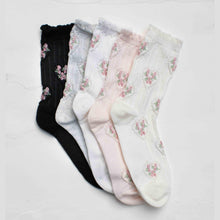 Load image into Gallery viewer, Vintage Floral Heart Crew Socks