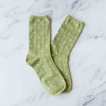 Load image into Gallery viewer, Women's Heart Crew Socks