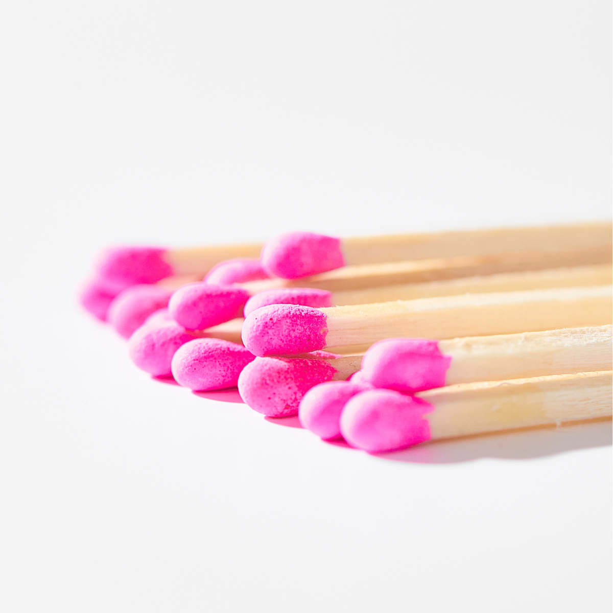Round Match Striker - Hot Pink Matches