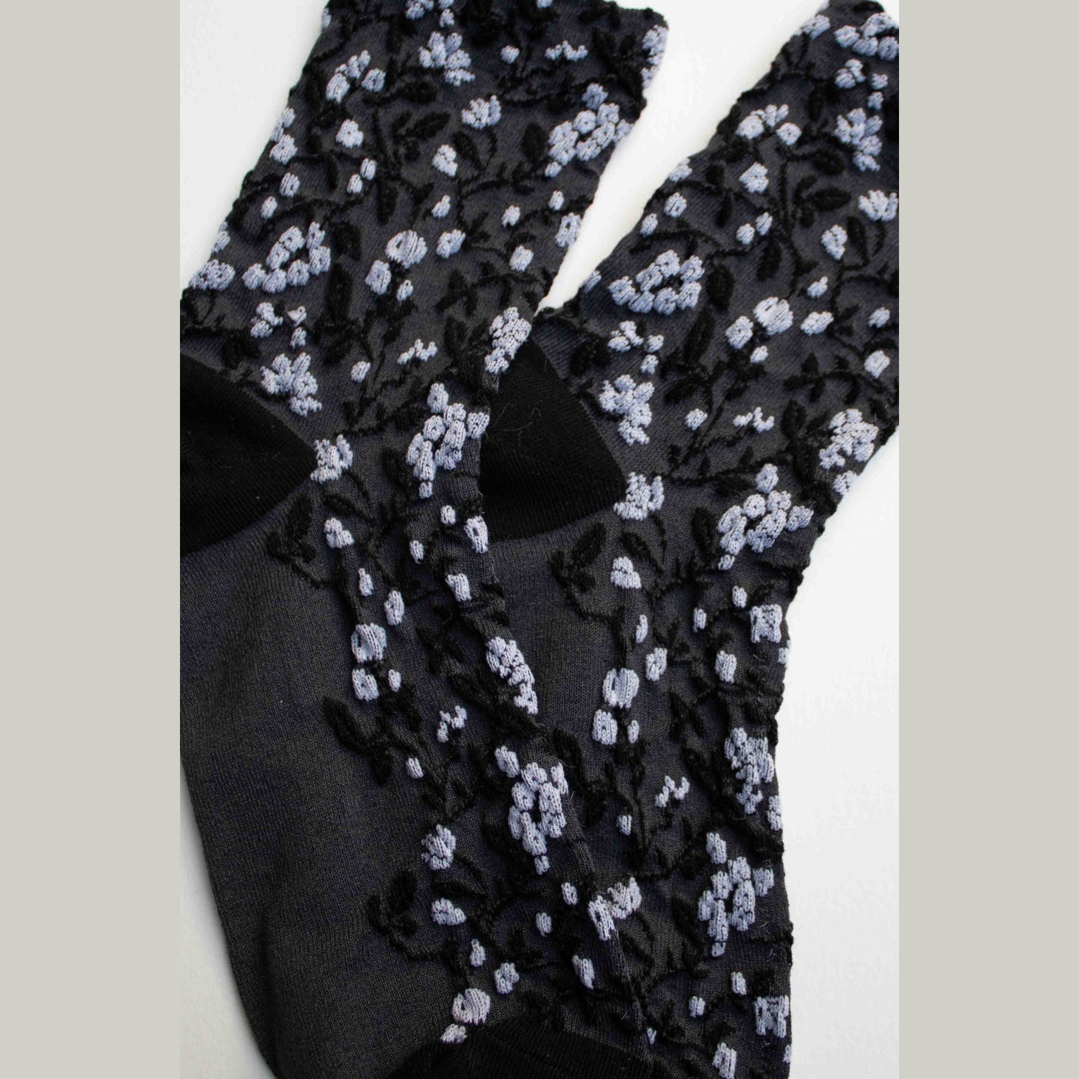 Floral Textured Socks