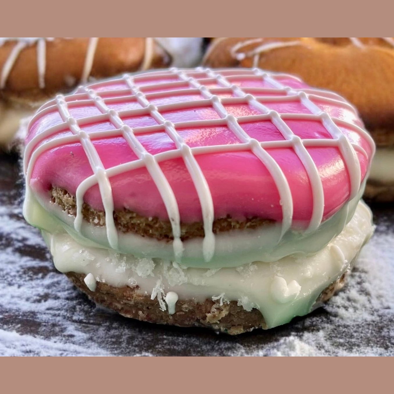 Macaroon dog treats