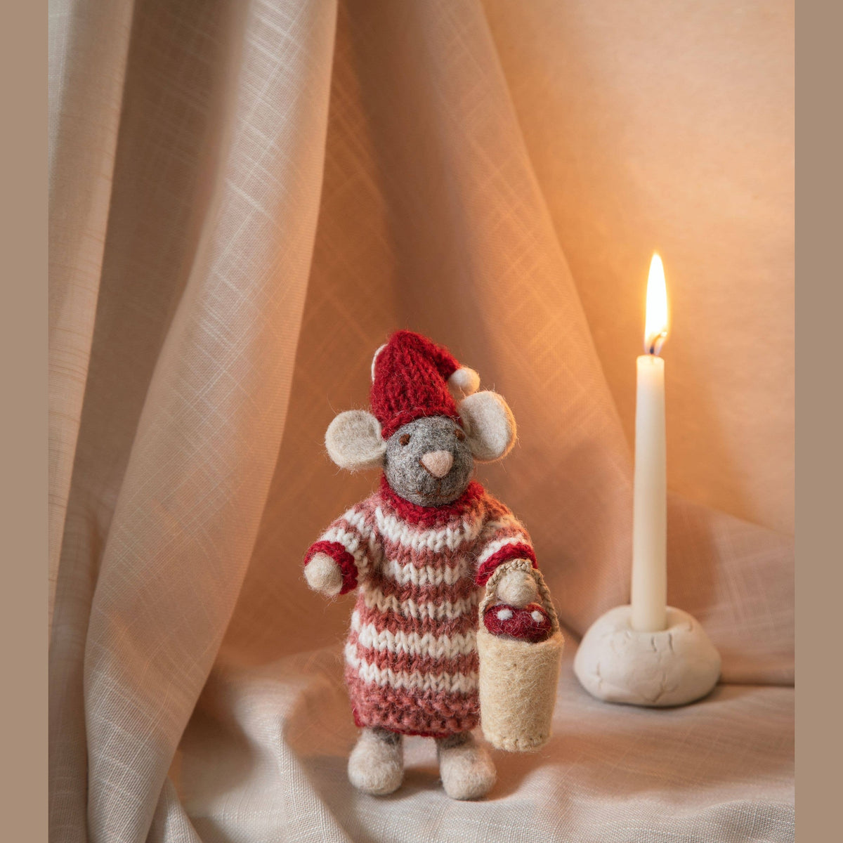 Small Grey Girly Mouse in Dress w/Mushroom in Bucket