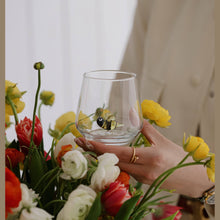 Load image into Gallery viewer, Handmade Bee Figure Drinking Glass
