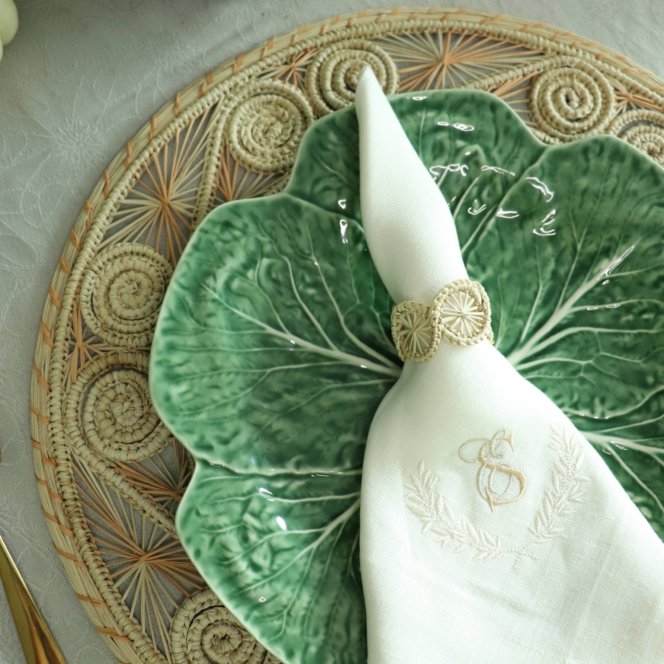 Kani Swirl Napkin Ring