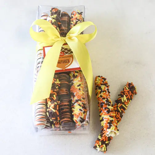 8pc Harvest Milk and White Chocolate Covered Pretzel Rods
