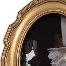 Load image into Gallery viewer, Photo Frame - Gold Polyresin Round Vintage Style, 4x6 in.
