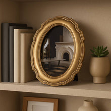Load image into Gallery viewer, Photo Frame - Gold Polyresin Round Vintage Style, 4x6 in.
