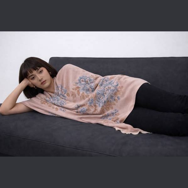 Pink / Blue Bloom Reversible Wrap