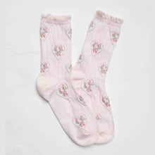 Load image into Gallery viewer, Vintage Floral Heart Crew Socks
