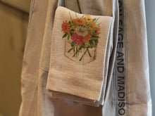 Load image into Gallery viewer, French Graffiti Natural Linen Hand Towels
