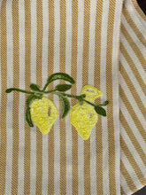 Load image into Gallery viewer, Busatti Lemons Kitchen Towel
