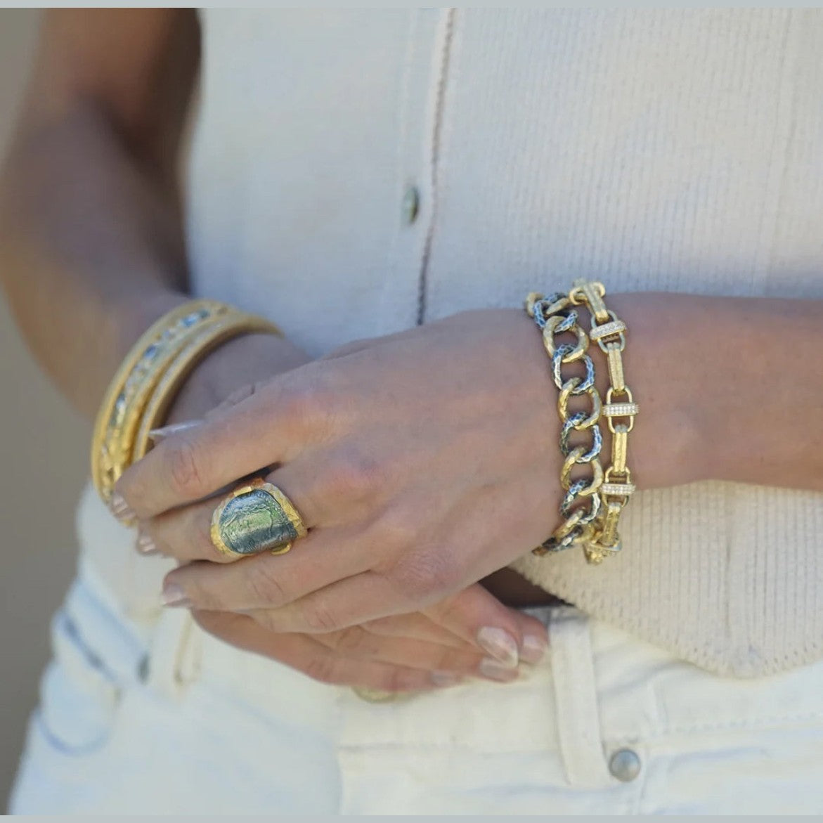 TAT 2 Design - Gold Maria Teresa Curved Coin Ring