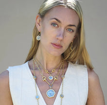 Load image into Gallery viewer, TAT 2 Design Gold Molat Horsebit Necklace 18&quot;
