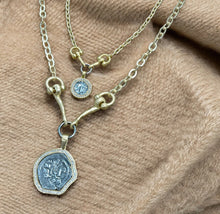 Load image into Gallery viewer, TAT 2 Design Gold Molat Horsebit Necklace 18&quot;
