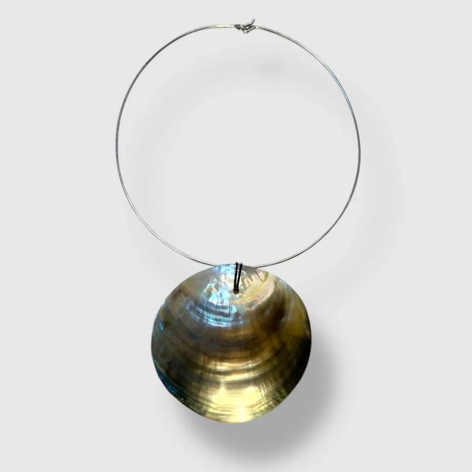 The Invisibles - Mother of Pearl Shell Choker
