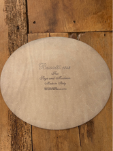 Load image into Gallery viewer, Busatti Oval Placemat - Green Stripe
