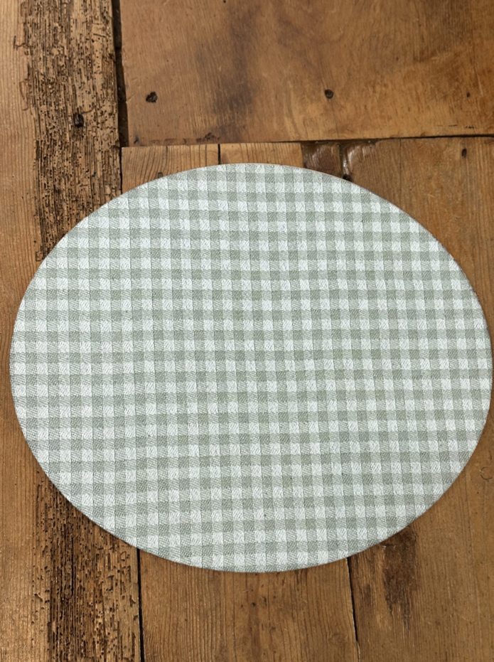 Busatti Oval Placemat - Green Gingham