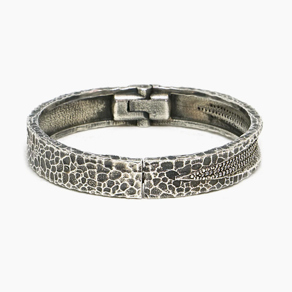 TAT2 Design - Vintage Silver Velen Crystal Inlay Bangle