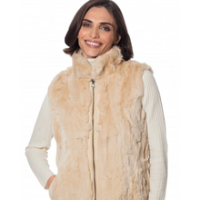 Load image into Gallery viewer, Linda Richards - Reversible Puffer Vest
