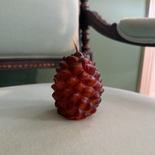 Load image into Gallery viewer, Pinecone Candle

