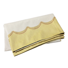 Load image into Gallery viewer, Vietri - Tavola Scalloped Tablecloth
