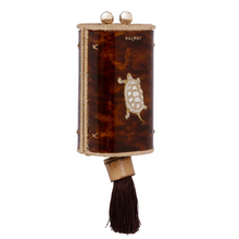 Load image into Gallery viewer, Waiwai Cantil Bag Turtle
