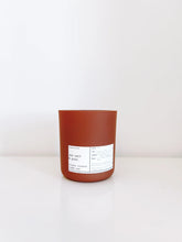 Load image into Gallery viewer, Alibi 13 oz. Candle - Sea Salt &amp; Yuzu
