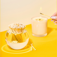 Load image into Gallery viewer, Round Match Striker - White Matches

