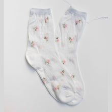 Load image into Gallery viewer, Mini Floral Cotton Socks
