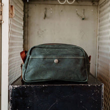 Load image into Gallery viewer, Dopp Kit - Forest
