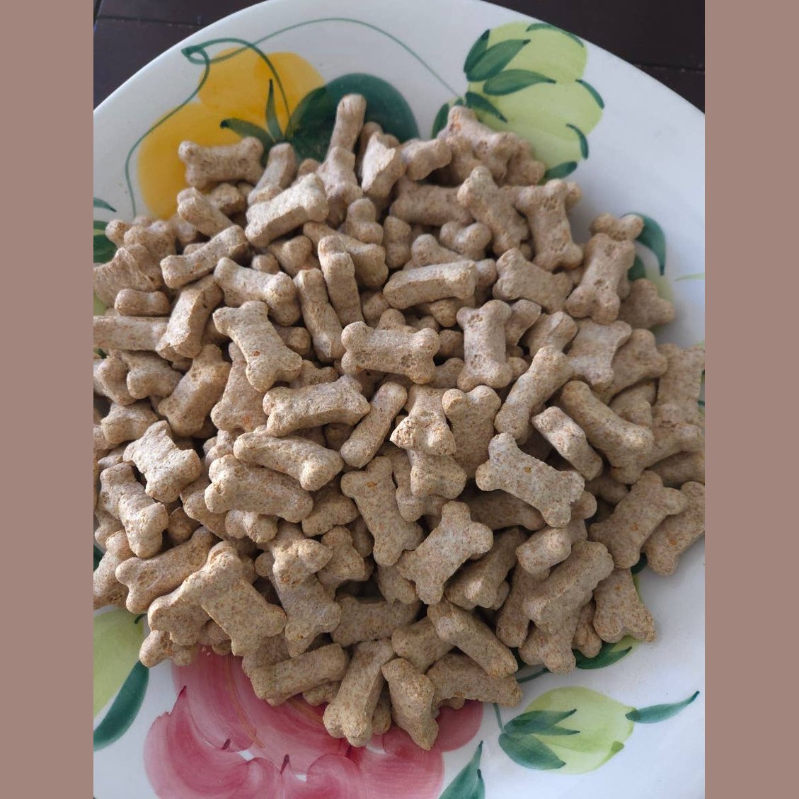 Organic Chicken Dog Biscuits Bulk 6.7 lbs.