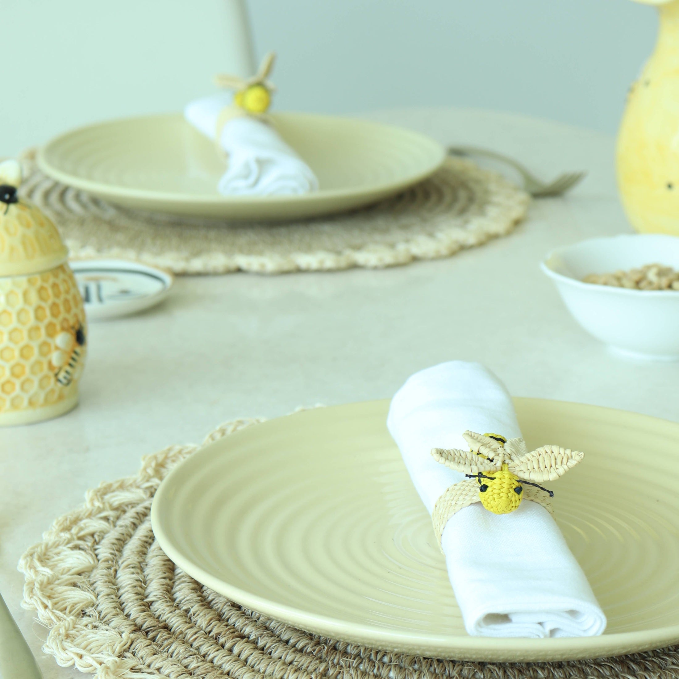 Bee Napkin Ring
