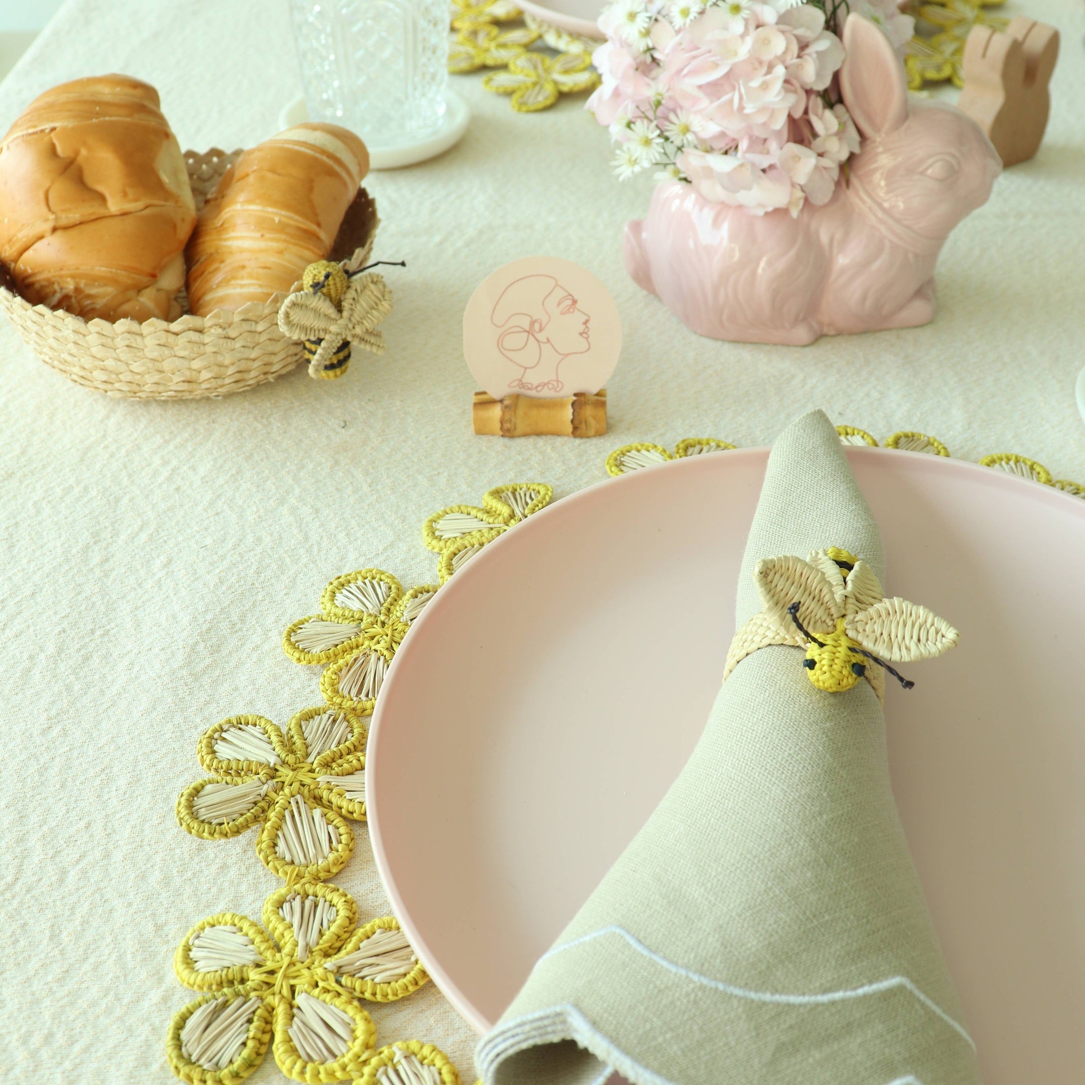 Bee Napkin Ring