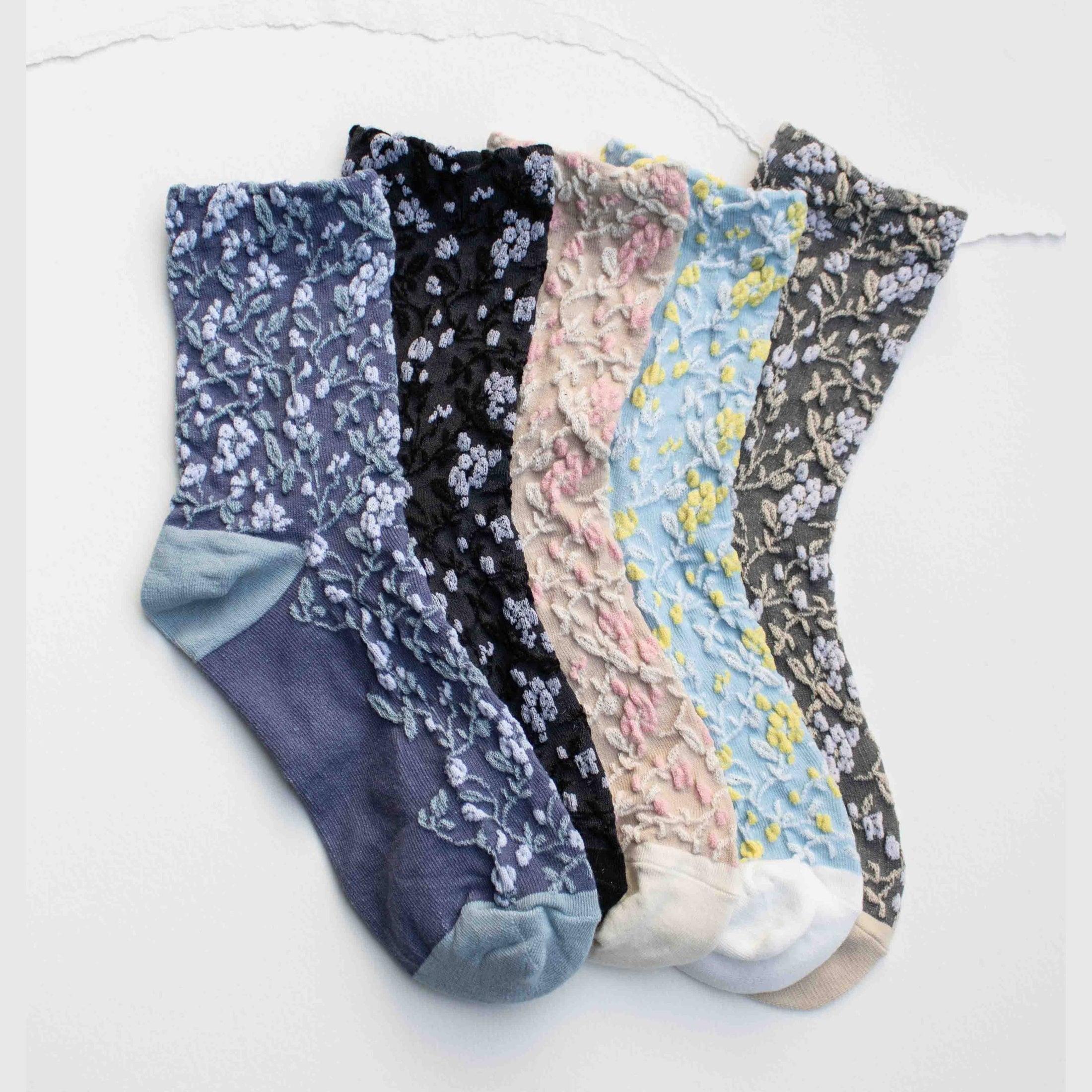 Floral Textured Socks